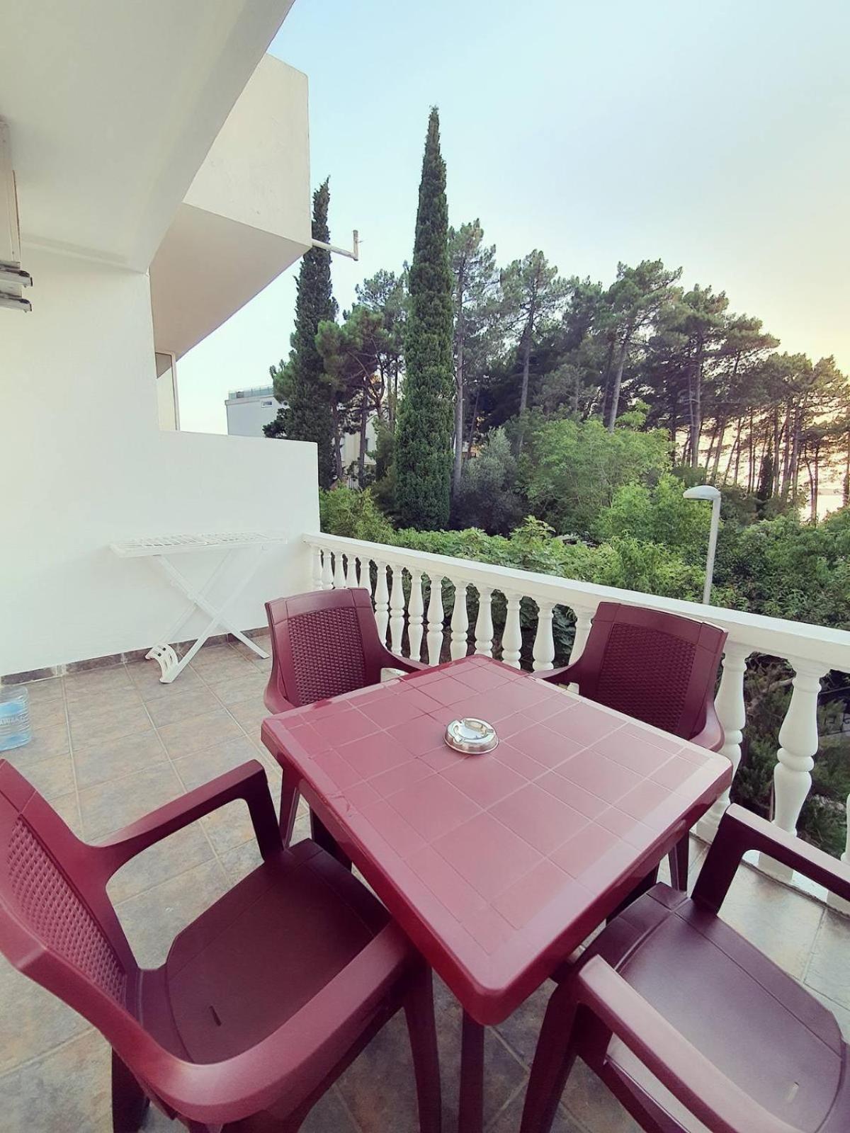 Apartments Adriatic Ilha Sveti Stefan Exterior foto