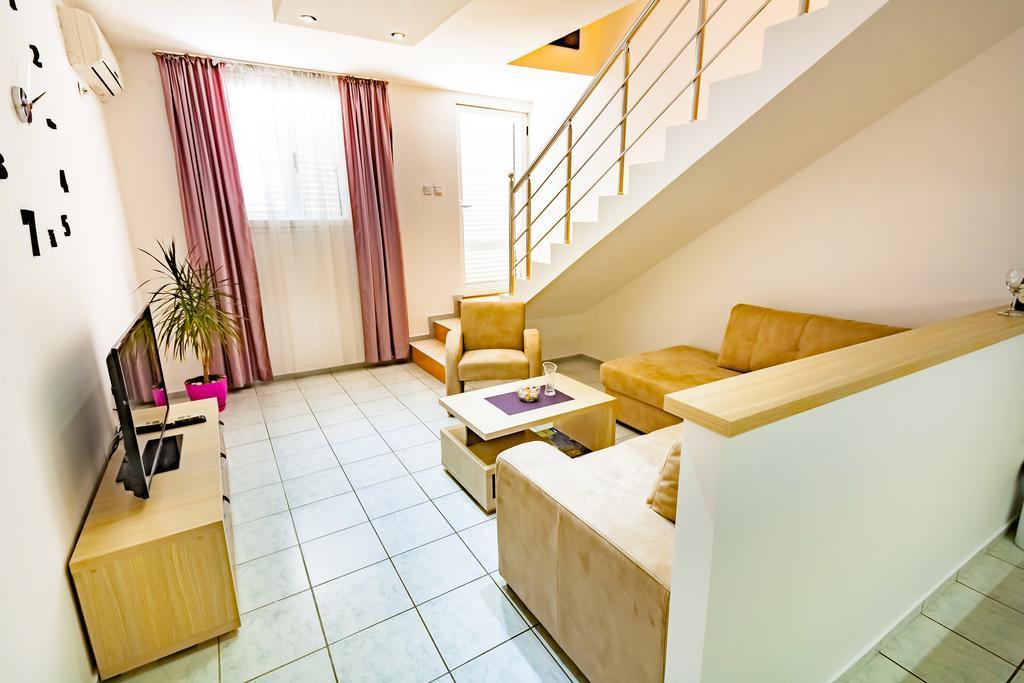 Apartments Adriatic Ilha Sveti Stefan Exterior foto